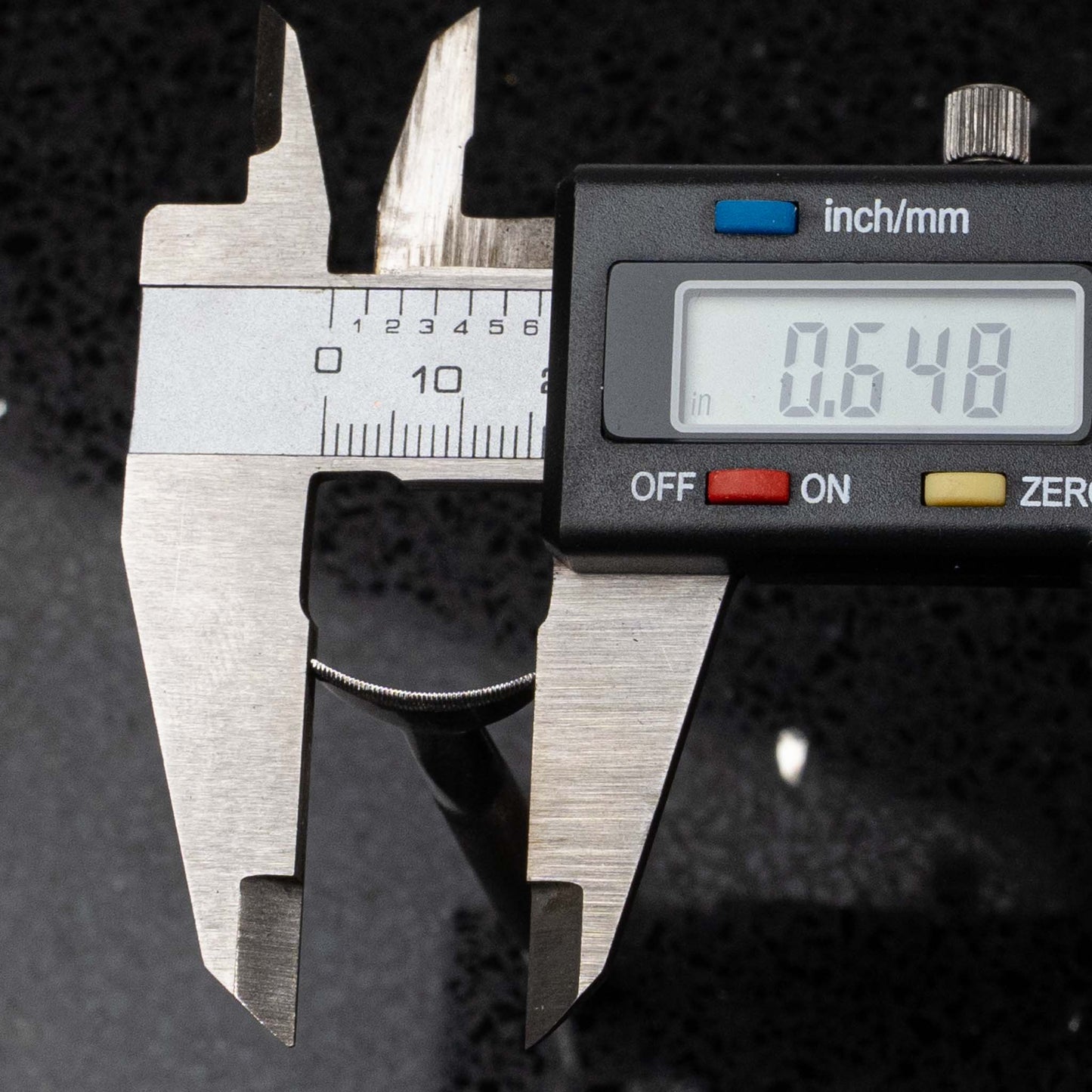 Barry King #2 Lined Veiner