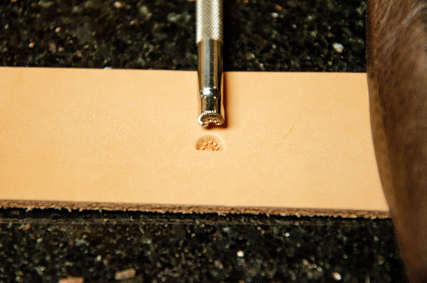 #1.5 5 Seed Border Leather Stamp