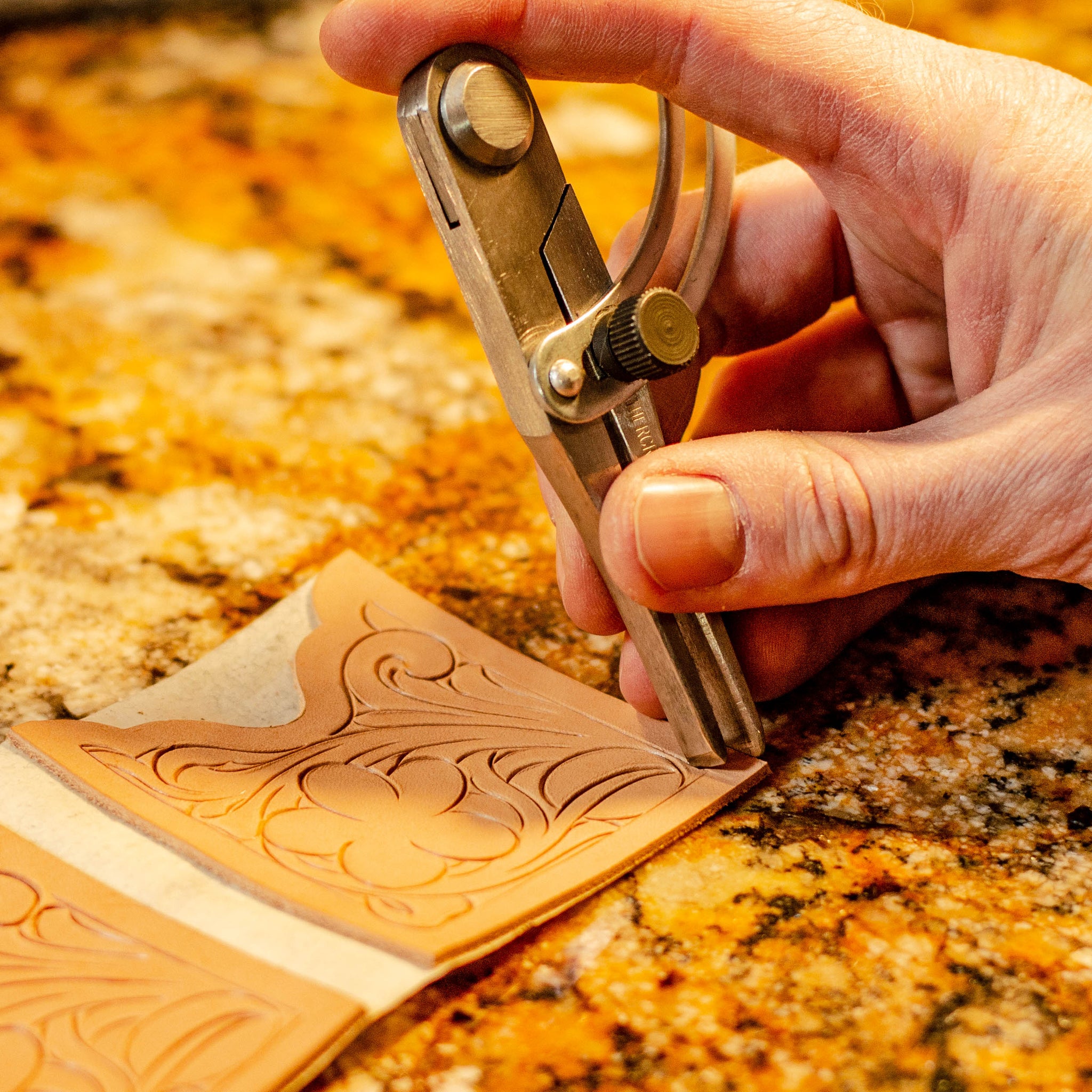 EZ Border Tool – Alden Leather Supply LLC